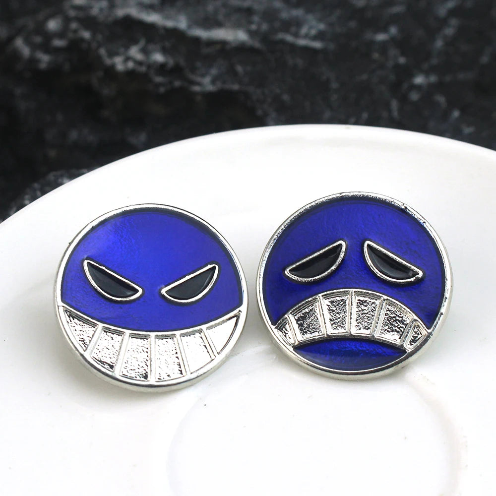 Anime One Piece Necklace Portgas D Ace Keychain Metal Necklaces Jewelry Creative Rotating Pendant Chains Choker Keychain